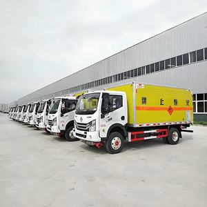 Camión de <span class=keywords><strong>caja</strong></span> de transporte de mercancías peligrosas Dongfeng, equipo de voladura inflamable de 5 toneladas, camión de carga de entrega - Product Image 2