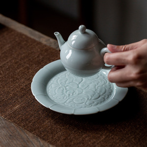Ceramic Teapot Stand Round Porcelain With Lotus Pattern For Kung Fu <b>Tea</b> <b>Set</b> Dry Brewing Plate Saucer Teapot Holder - Product Image 1