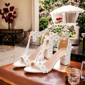 Chaussures de mariage pour femmes, talons hauts de 7 cm, à enfiler, bout fermé, en PU, dentelle perlée, été, blanc, violet, sandales de princesse pour fête - Product Image 3