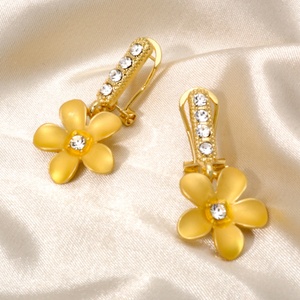 Conjunto de Joyas de Novia para Mujer, Chapado en Oro de 14K, Collar, Aretes y Pulseras de Circonita para Fiesta de Bodas - Product Image 6