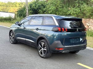 Voiture d'occasion Peugeot <span class=keywords><strong>5008</strong></span> <span class=keywords><strong>2022</strong></span> 1.8T Turbo Automatique LHD R20 Dark Spacious Qualité garantie Bien entretenue État comme neuf - Product Image 5