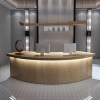 Vente chaude Demi Cercle De Luxe Bureau Comptoirs Table Comptoir Caissier Moderne En Bois Hôtel Salon De Beauté Conception De Réception
