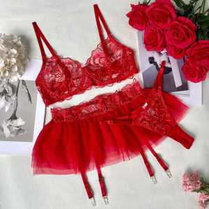 2024 OEM/ODM crochet Floral dentelle jarretière 3 pièces ensemble de Lingerie avec nuit string soutien-gorge culotte maille jupe brodé Technique - Product Image 5