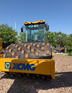 <b>Used</b> XCM XS223J with sheep foot single drum <b>road</b> <b>roller</b> <b>Used</b> 23t single drum vibration <b>road</b> <b>roller</b> - Product Image 3