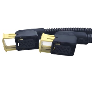 High Quality Truck Spare Parts 8 <b>Holes</b> Heavy Duty Truck Module <b>Plug</b> with for Cummi Engine - Product Image 3