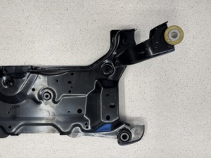ซับเฟรมหน้า FO CUS MK3 ปี 2014-2018 ช่วงล่าง AV615019BL - Product Image 3