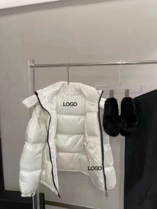 高級デザイナーファッションブランド カップル向け フード付き暖かいコート ホワイトダックダウン 冬用バブルジャケット レディース メンズ ブラック シャイニー パファージャケット - Product Image 2
