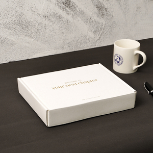 Quaderno Estetico Personalizzato con Logo per Gestione Budget, Pagamento Debitori e Risparmio, con Foglia d'Oro, Copertina in Lino e Spirale, in Confezione Regalo - Product Image 6
