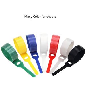 Sangles auto-agrippantes réutilisables avec boucle de type aiguille pour la gestion des câbles - Product Image 3