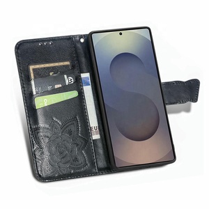 Custodia a Libro per <span class=keywords><strong>Samsung</strong></span> S26 Ultra S25 S24 in Pelle PU Goffrata a Farfalla con Funzione Stand, Scomparti Porta Carte e Cinturino da Polso - Product Image 5