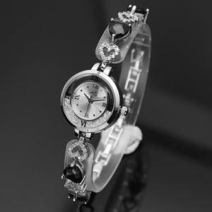 새로운 도착 하트 모양 팔찌 석영 시계 혼합 다이얼 마크가있는 멋진 손목 시계 - Product Image 4