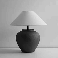 Lámpara de Mesa de Cerámica Texturizada Wabi Sabi con Pantalla de Lino Color Carbón, Diseño Orgánico Nuevo Chino para Decoración de Dormitorio, Sala de Estar u Hotel
