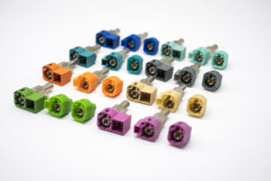 Conector HSD Hembra de 4 Pines con Código D para Antena <span class=keywords><strong>GPS</strong></span> con Conector Fakra - Product Image 4