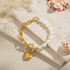 Unisex Fashion Freshwater Pearl Heart Shape Bangle 18K Gold Plated Splicing Chain <b>Love</b> OT Buckle Stainless Steel Jewelry Charm - Product Image 1