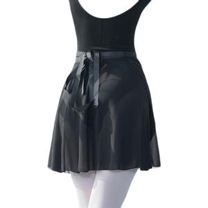 Falda de baile que cubre la cadera, falda de yoga de una pieza, ropa portátil para práctica de deportes, fitness y ballet, media falda con diseño que realza la figura. - Product Image 5