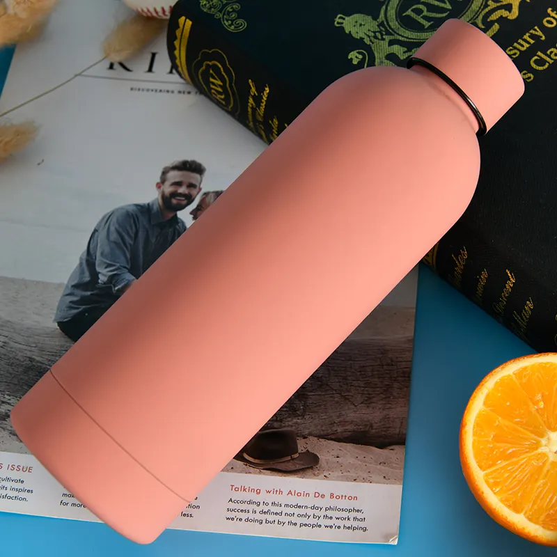 Amazon Offre Spéciale en caoutchouc mat impression pastel petite bouche en acier inoxydable personnalisable bouteille d'eau 750ml organisateur boisson bouteille