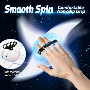 Épée laser gyroscopique rotative pour enfants avec 7 lumières <span class=keywords><strong>LED</strong></span> colorées, jouet lumineux, accessoire de cosplay portable pour adultes, idéal pour les fêtes d'Halloween - Product Image 2