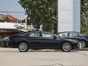 Avalon 2026 <span class=keywords><strong>Híbrido</strong></span> 2.0L Edición Premium, Sedán <span class=keywords><strong>Híbrido</strong></span> Mediano de 5 Plazas, Auto Familiar de Lujo - Product Image 6