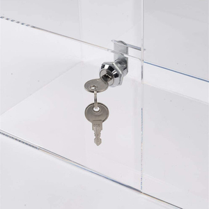 <span class=keywords><strong>Vitrina</strong></span> <span class=keywords><strong>de</strong></span> encimera <span class=keywords><strong>de</strong></span> acrílico transparente <span class=keywords><strong>de</strong></span> 2 niveles moderna con puertas con bisagras <span class=keywords><strong>de</strong></span> bloqueo - Product Image 3