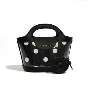Bolso de mujer de doble uso de moda en rosa claro con lunares y diseño de material brillante - Product Image 3
