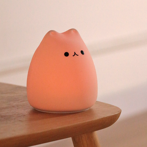 Veilleuse LED en forme de chat à côté de la chambre à coucher Lampe bébé USB en silicone souple - Product Image 5