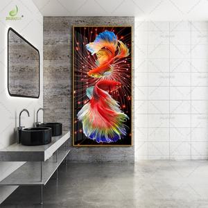 Peinture sur toile HD de luxe imprimée pour la décoration intérieure, style Art Déco, art mural en porcelaine cristalline Koi avec éclairage LED, représentant un animal - Product Image 5