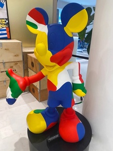 Sculptures de personnages <span class=keywords><strong>Mickey</strong></span> et Minnie Mouse, statues en résine d'art moderne pour la décoration des centres commerciaux et des hôtels - Product Image 6