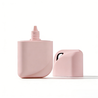 Mini distributeur de crème solaire compact de 50 ml, flacon carré en PP de qualité médicale avec buse de précision pour les essentiels de voyage des femmes