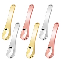 Logo personnalisé soin de la peau crème pour le visage crochet en forme de coeur rose or métal acier inoxydable mini maquillage Shilajit cosmétique cuillère spatule