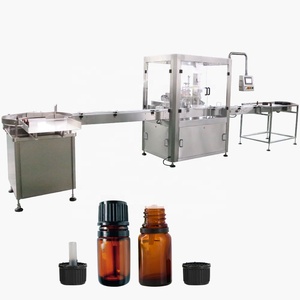 Machine <span class=keywords><strong>de</strong></span> remplissage, <span class=keywords><strong>de</strong></span> bouchage et d'étiquetage automatique haute performance et <span class=keywords><strong>de</strong></span> haute précision pour huiles essentielles/huiles <span class=keywords><strong>de</strong></span> <span class=keywords><strong>CBD</strong></span>, boissons et produits chimiques, destinée aux boîtes métalliques - Product Image 2