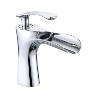 Grifos <span class=keywords><strong>de</strong></span> lavabo <span class=keywords><strong>de</strong></span> oro <span class=keywords><strong>de</strong></span> un solo mango al por mayor, grifo mezclador <span class=keywords><strong>de</strong></span> lavabo <span class=keywords><strong>de</strong></span> baño <span class=keywords><strong>de</strong></span> cascada montado en cubierta, <span class=keywords><strong>Sensor</strong></span> sin contacto <span class=keywords><strong>de</strong></span> latón al por menor - Product Image 1