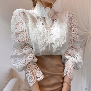 Camisa de oficina para mujer, estilo francés, holgada, con botones, encaje pesado y flores caladas - Product Image 3