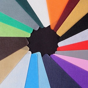 <span class=keywords><strong>Tissu</strong></span> non tissé en polypropylène 100% Acme, spunbond, imperméable et antibactérien, poids moyen, pour masques, sacs, matelas - Product Image 5