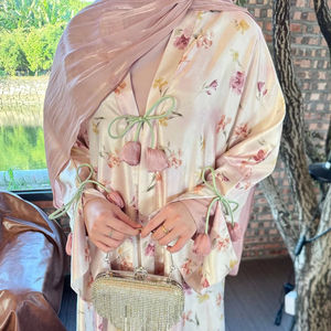 J-269 <span class=keywords><strong>Abaya</strong></span> musulmane en satin à imprimé floral tulipe, ensemble deux pièces, <span class=keywords><strong>grande</strong></span> <span class=keywords><strong>taille</strong></span>, élégante |   Robe modeste en satin de luxe, couleur pastel - Product Image 1