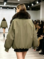 Parka courte ample personnalisable pour femme avec fourrure de renard véritable, manteau matelassé à patte entière, OEM ODM, vêtement d'extérieur d'hiver de l'usine chinoise