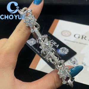 Pulsera de Eslabones Cubanos de Plata de Ley 925 con Moissanita de 13 mm y Diseño Floral, Joyería de Lujo Iced Out Unisex, Pasa la Prueba del Diamante GRA - Product Image 2