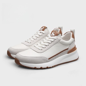 Chaussures de randonnée décontractées pour hommes en cuir véritable respirant, antidérapantes, légères, confortables, imperméables, pour tous - Product Image 2