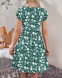 Abito Estivo da Donna con Scollo a V, Maniche Corte Plissettate, Stampa Floreale, Bottoni Frontali, Vestito Fluido e Ampio, Casual Boho per Vacanze e Feste, Mini Abito - Product Image 2