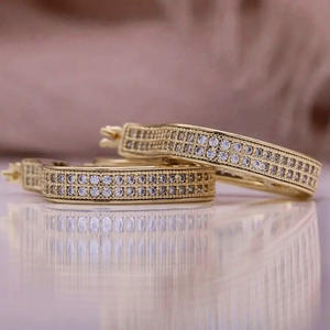 Pendientes de Aro de Lujo para Mujer, Chapados en Oro de 18K, Forma de Gota de Agua, Cristal, Microincrustaciones de Diamantes de Imitación, Joyería para Uso Diario - Product Image 5