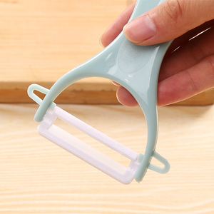 Multi Functional Ceramic Peeler For Fruits And Potatoes Nordic Color Hand Wash Only - Product Image 3
