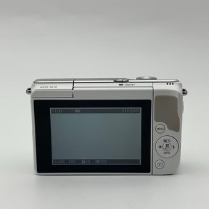 กล้องมิเรอร์เลส <span class=keywords><strong>M10</strong></span> รุ่นดั้งเดิม 18MP พร้อมเลนส์ 15-45 มม. รองรับการ์ด SD ตัวเลือกสำหรับผู้เริ่มต้น - Product Image 5