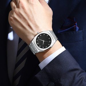 Reloj de Lujo Minimalista para Hombre 2025 - Aleación de Policarbonato, Resistente al Agua, Cuarzo, Reloj de Pulsera Más Vendido al por Mayor - Product Image 3