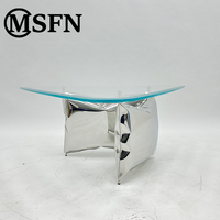 Tables basses triangulaires en acier inoxydable au design moderne, plateau en verre trempé, couleur personnalisable, tables durables pour salon