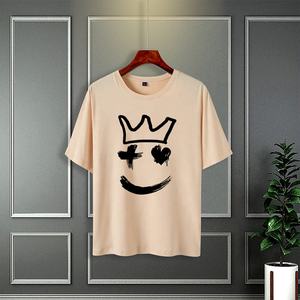 100% โพลีเอสเตอร์สำหรับผู้ชายมาใหม่เสื้อยืดคอกลมทรงหลวมโอเวอร์ไซส์ผ้าโพลีเอสเตอร์180กรัมสไตล์วินเทจพิมพ์ดิจิตอลตัวอักษรสั้นพอดีตัว - Product Image 3