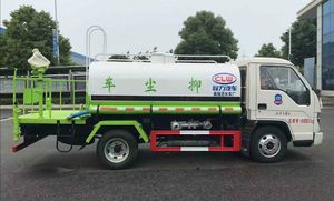 Offre Spéciale Meilleur <span class=keywords><strong>Prix</strong></span> Camion-citerne Foton 5000L 6 <span class=keywords><strong>Pneus</strong></span> Réservoir d'Eau 3000 Litres <span class=keywords><strong>à</strong></span> Vendre - Product Image 4