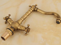Robinet de lavabo européen à double poignée, eau chaude et froide, style rétro en spirale, cuivre antique, robinet de cuisine classique, robinet de salle de bain