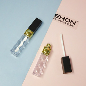 Tube de gloss à lèvres vide de 7 ml, luxe unique noir et or, logo personnalisé, conteneur transparent pour gloss cosmétique avec applicateur - Product Image 5
