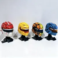 Casque de pilote de course populaire Lewis Hamilton Charles Leclerc Oscar Piastri Lando Norris en briques de plastique 40 pièces
