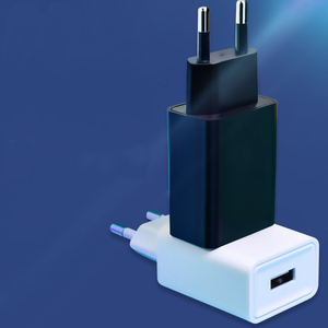 <span class=keywords><strong>Chargeur</strong></span> mural <span class=keywords><strong>USB</strong></span> en gros <span class=keywords><strong>prise</strong></span> UE charge rapide 5V/2A boîtier de <span class=keywords><strong>chargeur</strong></span> port de charge unique QC3.0 <span class=keywords><strong>chargeur</strong></span> rapide - Product Image 5