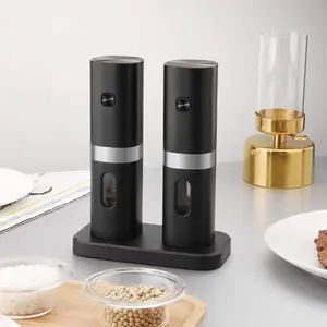 Wholesale Portable LED Light Hand-Operated Ceramic Burr Electric Pepper Mill and Glass Salt Pepper Grinder Set Box Packed